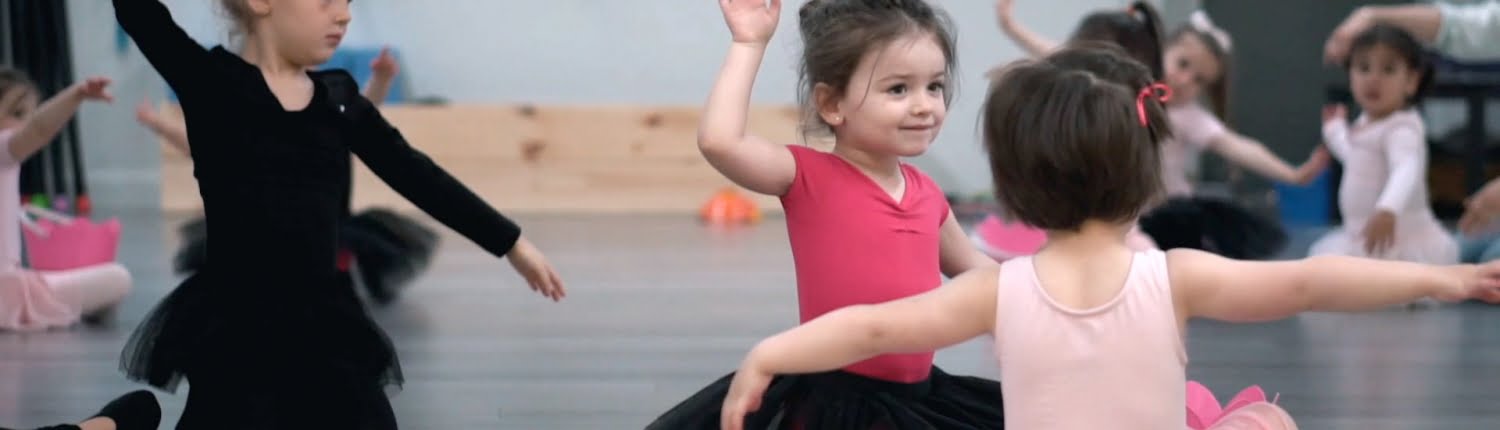 Nos cours de danse pour enfants ont pour but de dépenser leur énergie débordante!